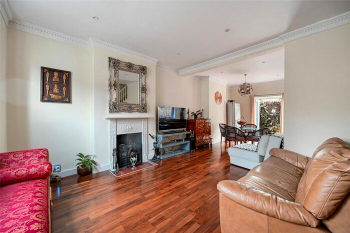 3 Bedroom Terraced House To Rent In Galloway Road, Shepherds Bush, London W12