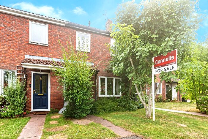 3 Bedroom Terraced House For Sale In Mccartney Walk, Basingstoke, RG22