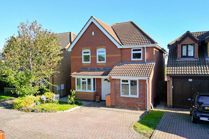 4 Bedroom Detached House For Sale In Thomas Way, Royston, SG8