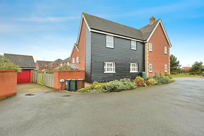 4 Bedroom Detached House For Sale In Forest Grove, Swaffham, PE37