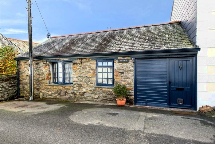 1 Bedroom Semi-Detached House For Sale In Ugborough, PL21