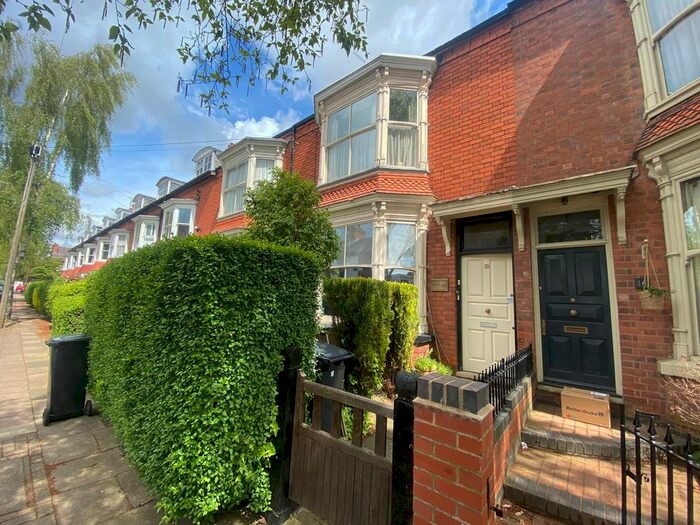 1 Bedroom Studio To Rent In Flat, West Avenue, Leicester, LE2