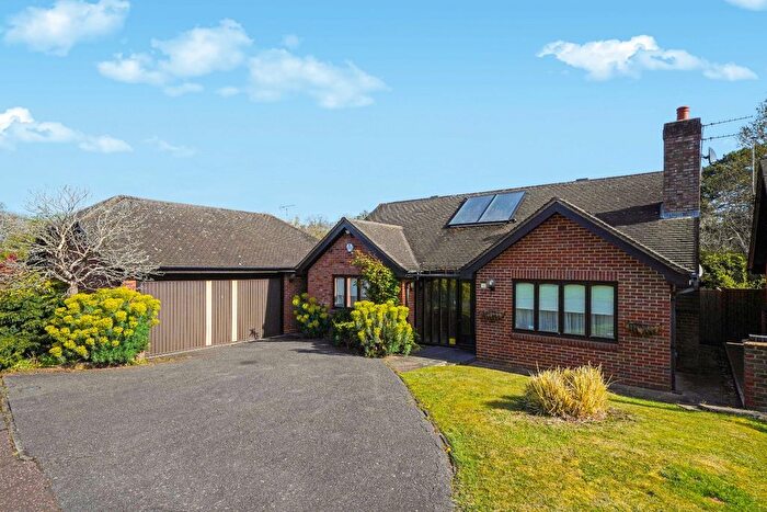 4 Bedroom Detached Bungalow For Sale In Horns End Place, Pinner, HA5