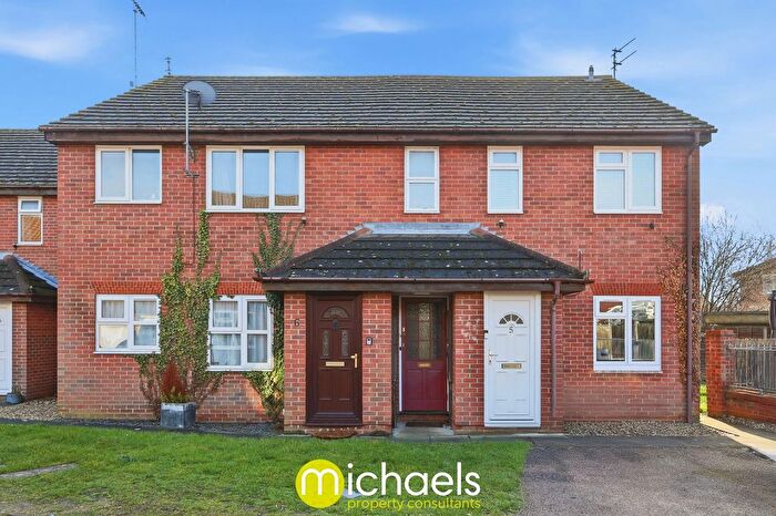 1 Bedroom Maisonette For Sale In Siena Mews, Colchester, Colchester, CO2