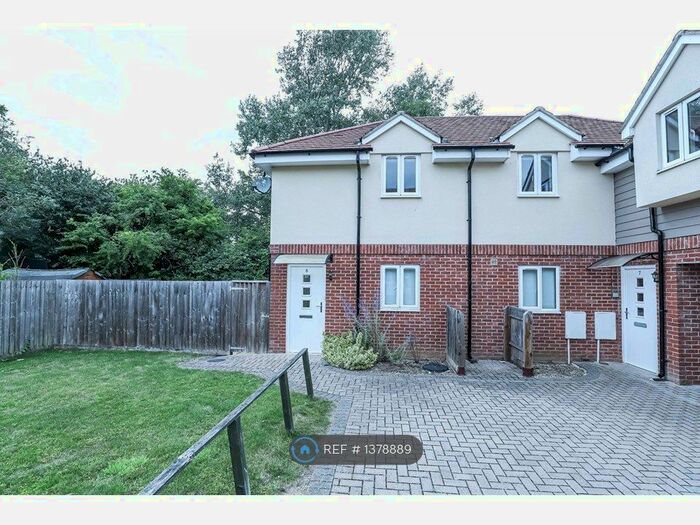 3 Bedroom Flat To Rent In Marston Road, Oxford, OX3