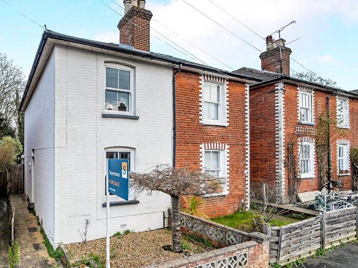 2 Bedroom Semi Detached House For Sale In Guildford, Surrey, GU1