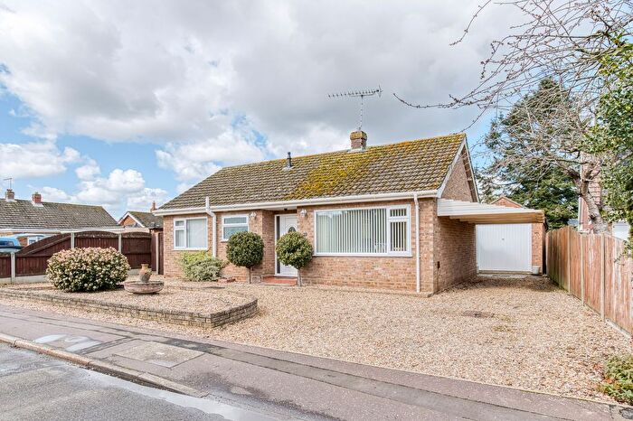 2 Bedroom Detached Bungalow For Sale In Redell Close, Salhouse, NR13