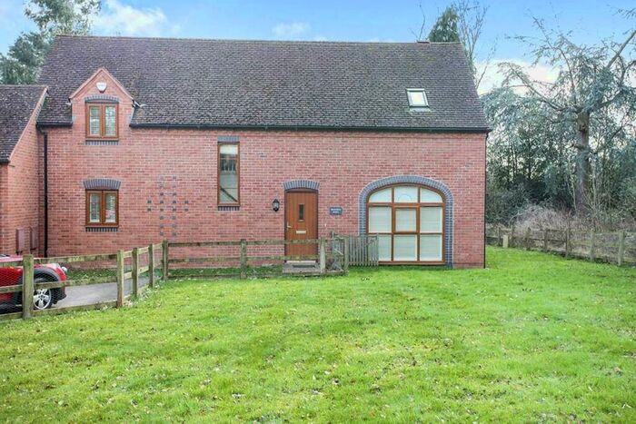 4 Bedroom Link Detached House To Rent In Stretton Croft, Wolvey Road, Hinckley, Leicestershire, LE10