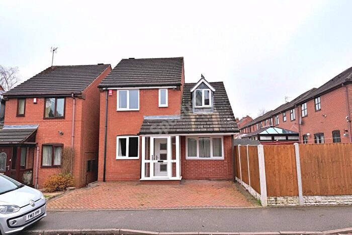 3 Bedroom Detached House To Rent In Greenwood Close, Kings Heath, B14