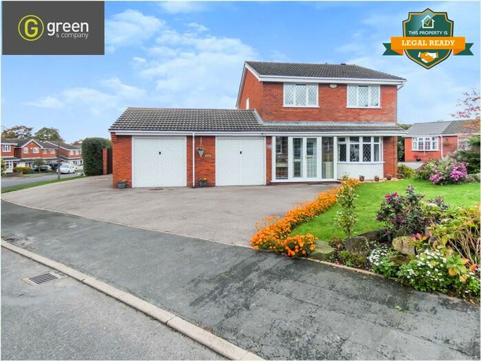 5 Bedroom Detached House For Sale In Gainsborough Drive, Mile Oak, Tamworth, B78