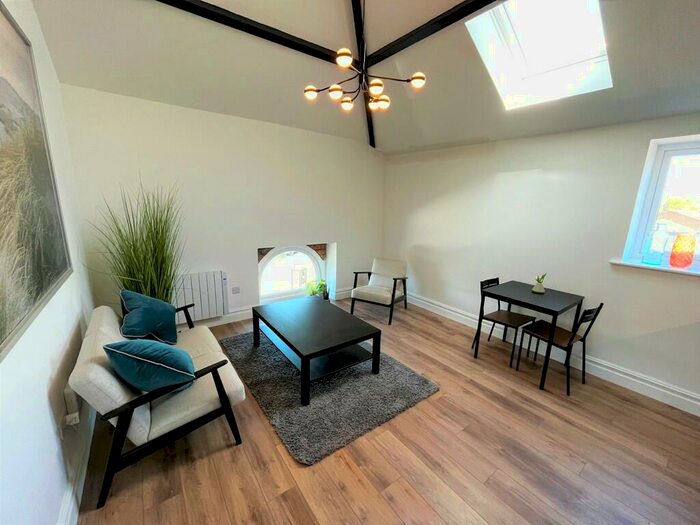 1 Bedroom Apartment To Rent In Hewitt Street, Leyland, PR25