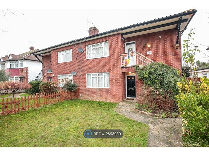 2 Bedroom Maisonette To Rent In Tudor Drive, Kingston Upon Thames, KT2
