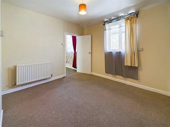 2 Bedroom Bungalow For Sale In Grahamstown Road, Sedbury, Chepstow, South Gloucestershire, NP16
