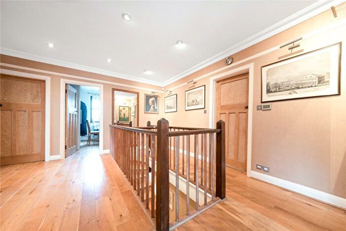 5 Bedroom Detached House For Sale In Hillbrow Road, Bromley, BR1
