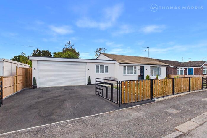 4 Bedroom Bungalow For Sale In Chesham Road, Sawtry, Huntingdon, Cambridgeshire, PE28