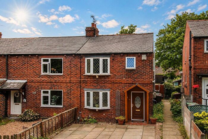 3 Bedroom End Terrace House For Sale In Sunroyd Hill, Horbury, Wakefield, WF4