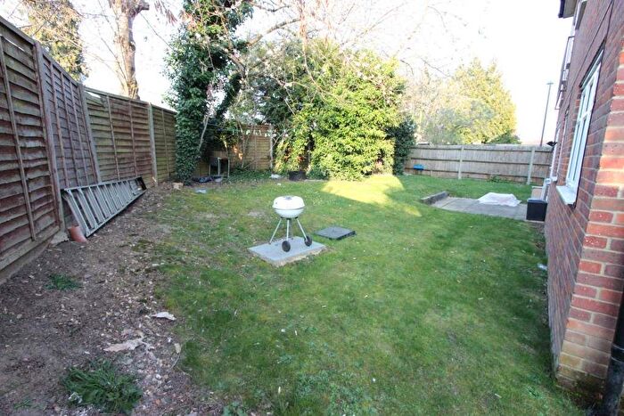 2 Bedroom Flat To Rent In Westfield Lane, Harrow, HA3