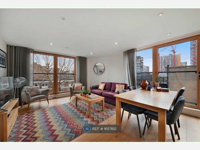 2 Bedroom Flat To Rent In Copperbox Apartments, London, SE1