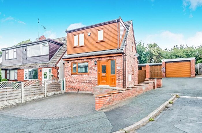 3 Bedroom Detached House For Sale In Whinmore Gardens, Gomersal, Cleckheaton, West Yorkshire, BD19
