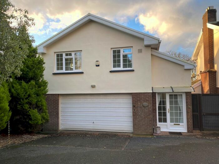 1 Bedroom Flat To Rent In Winkleigh, Devon, EX19