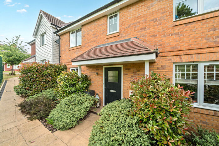 4 Bedroom Detached House For Sale In Templars Drive, Rochester, Kent, ME2