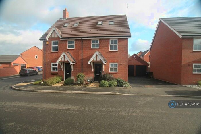 3 Bedroom Semi-Detached House To Rent In Glebe Road, Boughton, Northampton, NN2