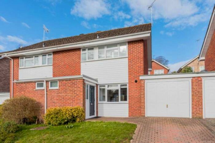 3 Bedroom Semi-Detached House To Rent In Ancastle Green, Henley-on-thames, RG9