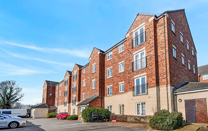 2 Bedroom Flat For Sale In Principal Rise, Dringhouses, York, YO24