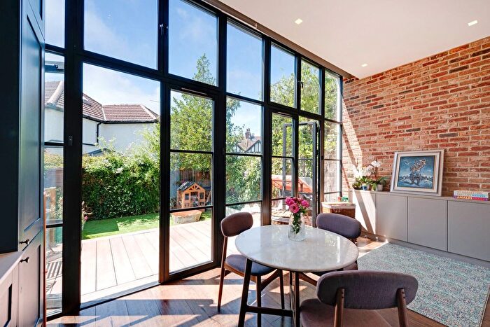 4 Bedroom Terraced House For Sale In Temple Fortune Lane, London, NW11