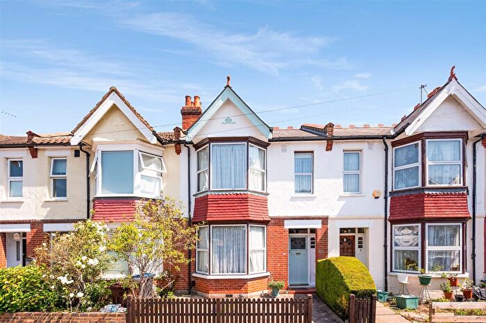3 Bedroom Terraced House For Sale In Douglas Avenue, Motspur Park, KT3