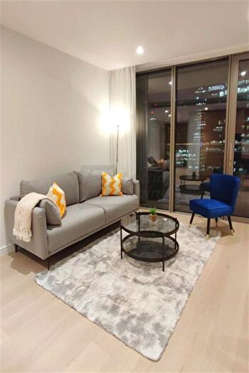 1 Bedroom Apartment To Rent In Park Drive, E14