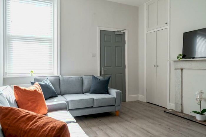 6 Bedroom Terraced House To Rent In Coniston Avenue, Newcastle, NE2