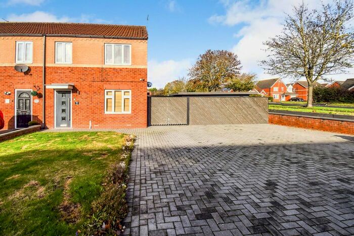 3 Bedroom Semi-Detached House For Sale In Studley Meadows, Bridlington, YO16