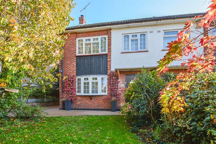 3 Bedroom Semi Detached House For Sale In Queens Road, Brentwood, CM14