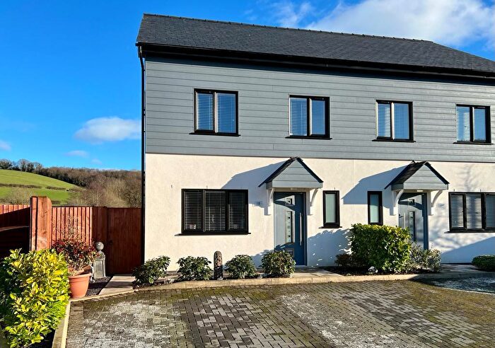 4 Bedroom House For Sale In Maes Tawel, Llanrwst, LL26
