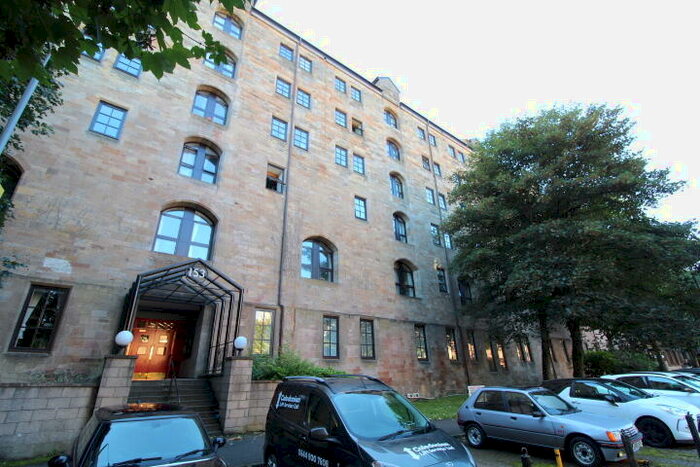 2 Bedroom Flat To Rent In Bell Street, / Glasgow, G4