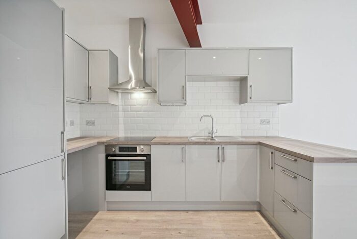 1 Bedroom Flat For Sale In Flat G Mary Kennedy House, Broadway Didcot, OX11