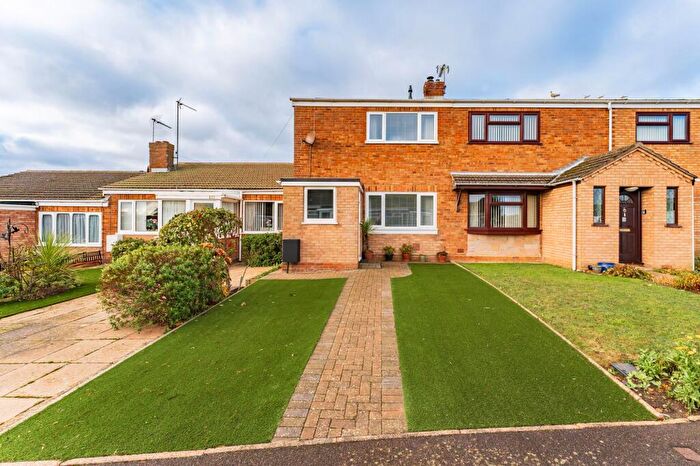 2 Bedroom Terraced House For Sale In Lloyds Avenue, Kessingland, NR33