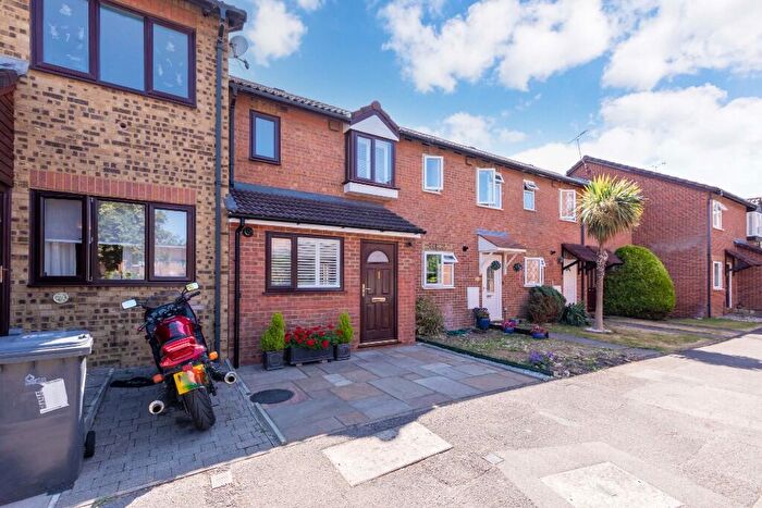 2 Bedroom Terraced House For Sale In Charlton Close, Cippenham, SL1