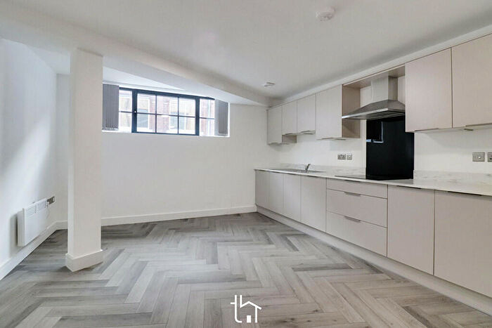 1 Bedroom Apartment To Rent In Canal Street, Wigston, LE18