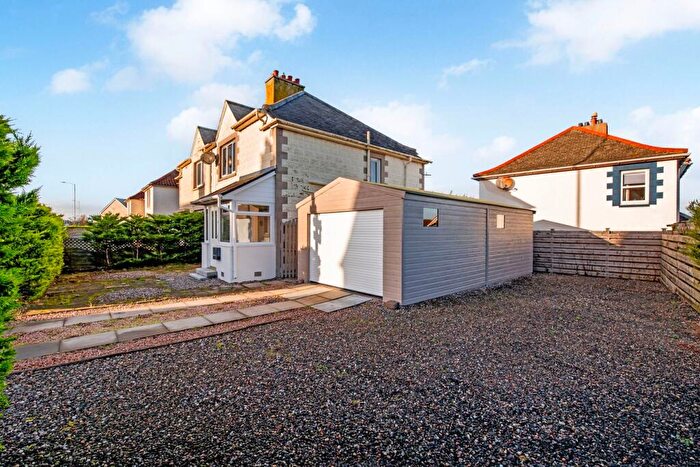 3 Bedroom Semi Detached House For Sale In Lamond Drive, St Andrews, KY16