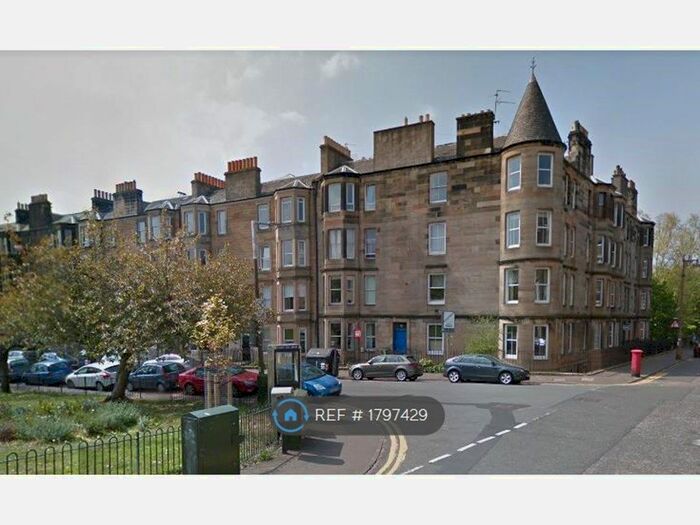2 Bedroom Flat To Rent In Harrison Gardens, Edinburgh, EH11