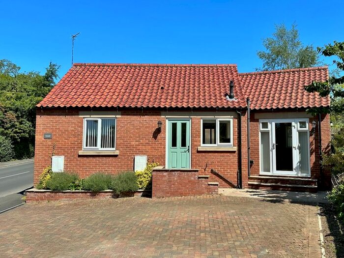 2 Bedroom Detached Bungalow To Rent In Raskelf Road, Easingwold, York, YO61