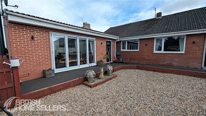 3 Bedroom Bungalow For Sale In Lothian Close, Spennymoor, Durham, DL16