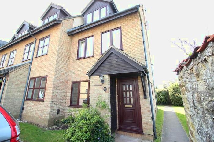 1 Bedroom Flat To Rent In The Wells, Well Street, Finedon, NN9