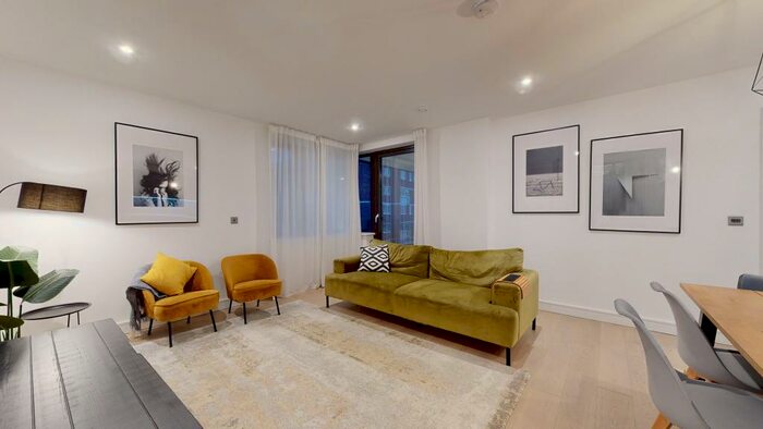 3 Bedroom Flat To Rent In Hackney Road, E2