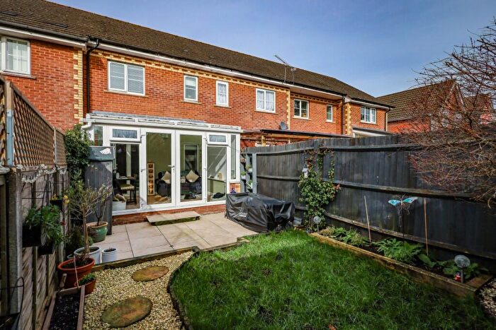 2 Bedroom Terraced House For Sale In Collard Way, Liss, Hampshire, GU33
