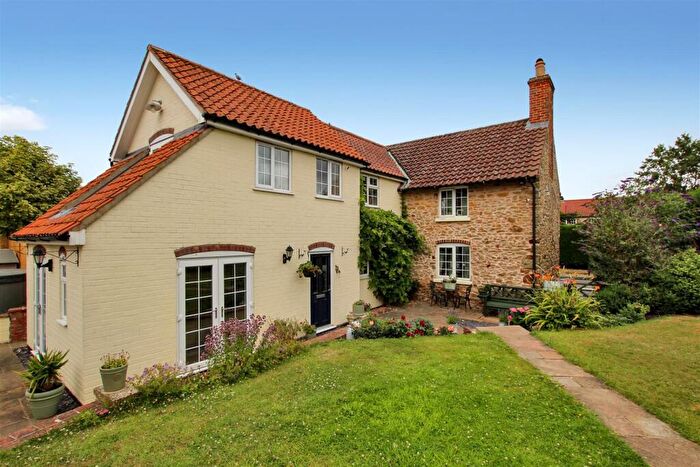 3 Bedroom Cottage For Sale In North Willingham, Market Rasen, LN8
