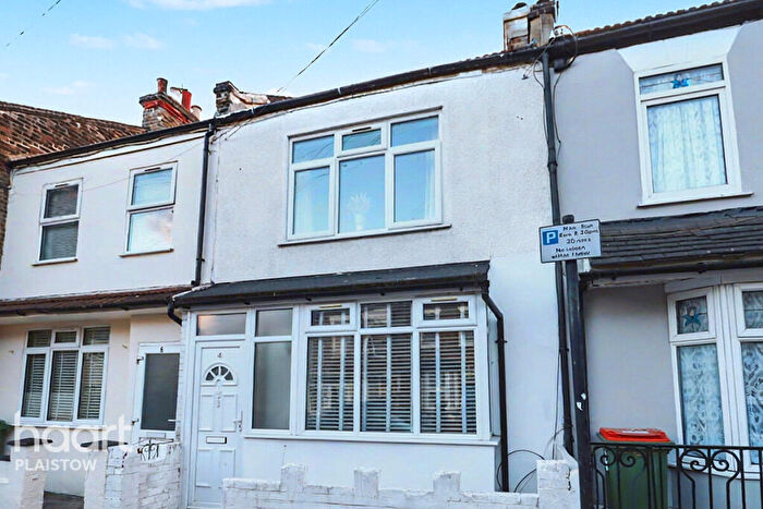2 Bedroom Terraced House For Sale In Adine Road Plaistow, London, E13