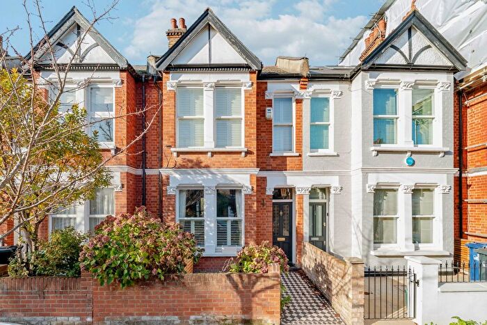 3 Bedroom Terraced House For Sale In Weston Road, Chiswick, London, W4